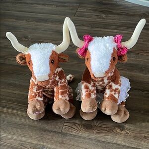 Build a bear Adorable Plush Longhorn Cows